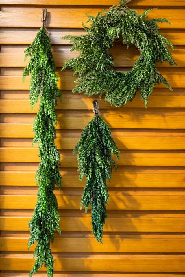 💥Christmas Special Sale-Deluxe Norfolk Pine Garland - Image 7
