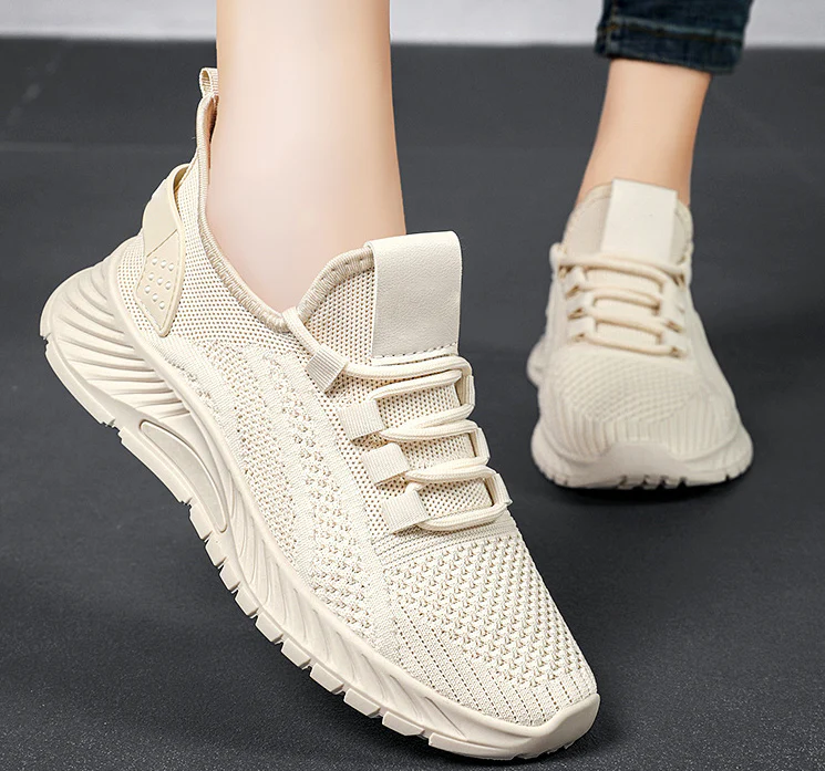 2025 New Thin Breathable Sports Tennis Shoes - Image 2