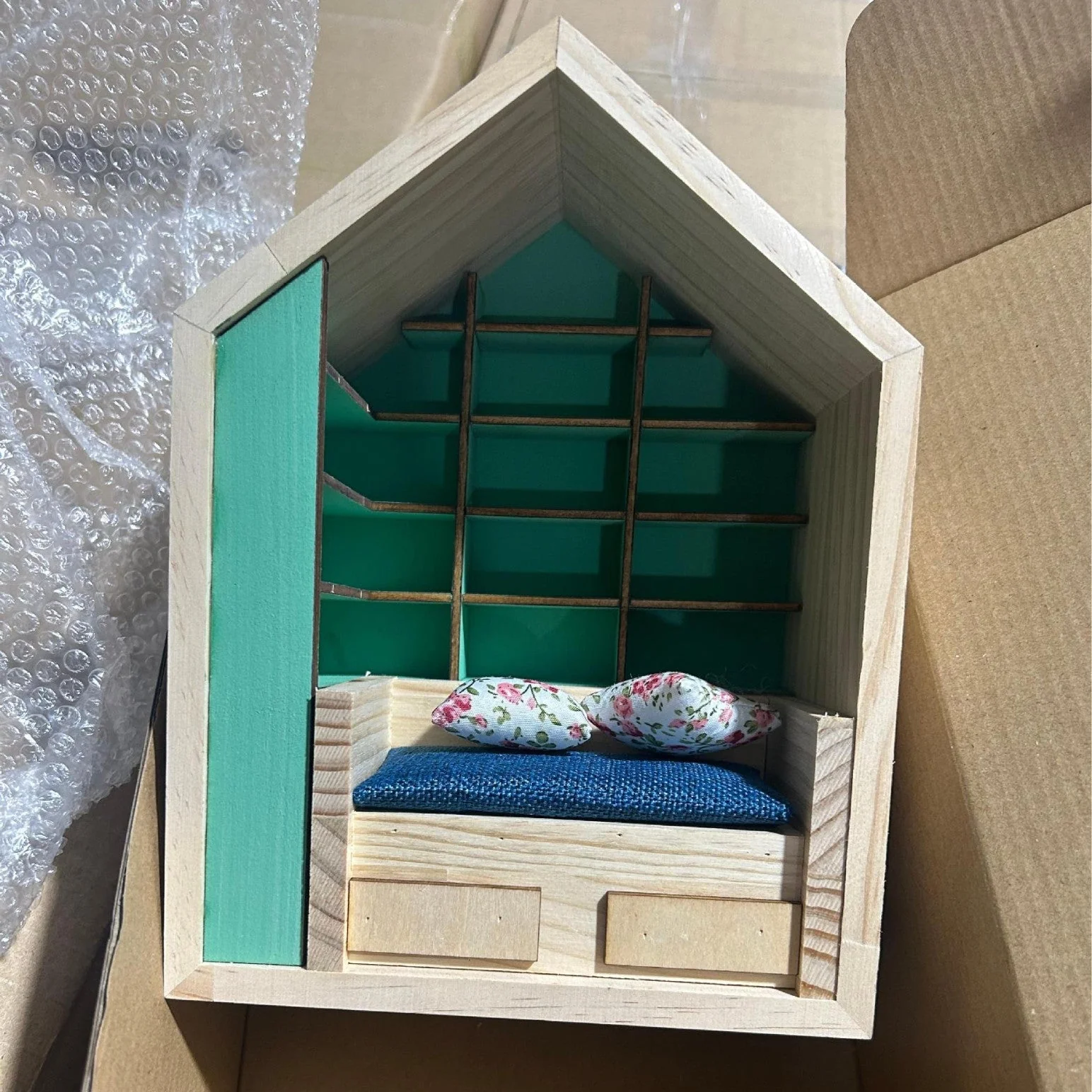 Miniature Anxiety Bookcase â An antique-style bookstore with tiny books - Image 2