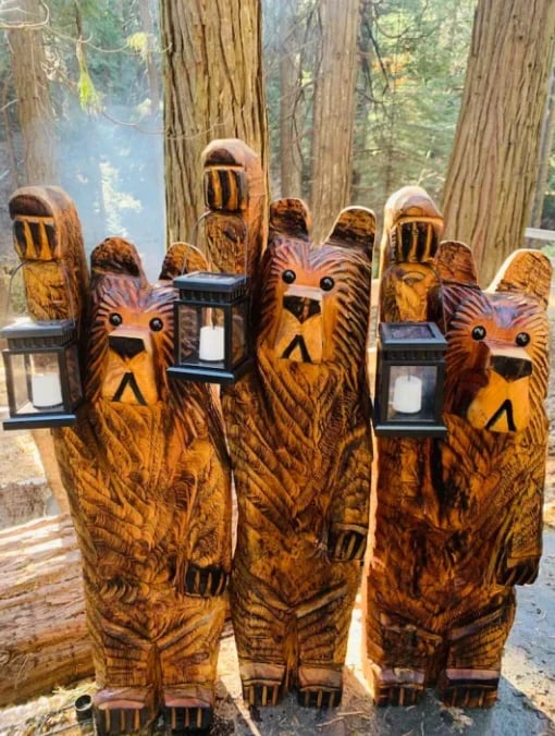 🎄Cedar carved Bear with solar lantern🌲 - Image 2