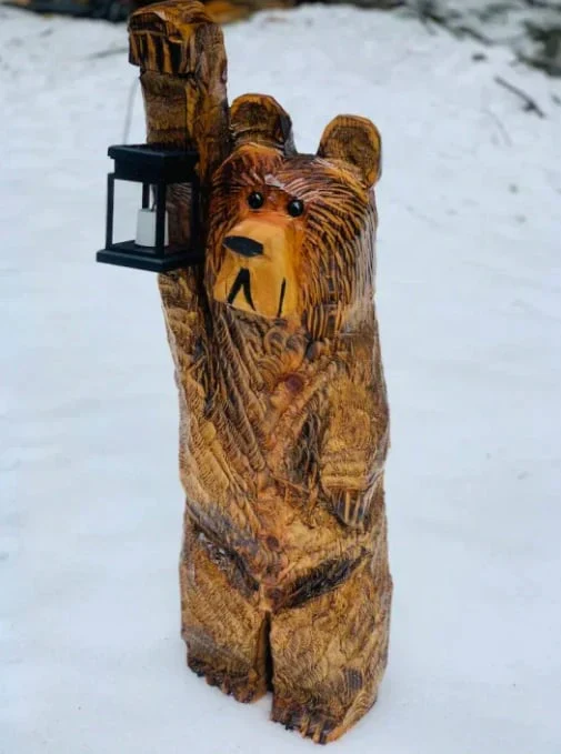 🎄Cedar carved Bear with solar lantern🌲 - Image 6