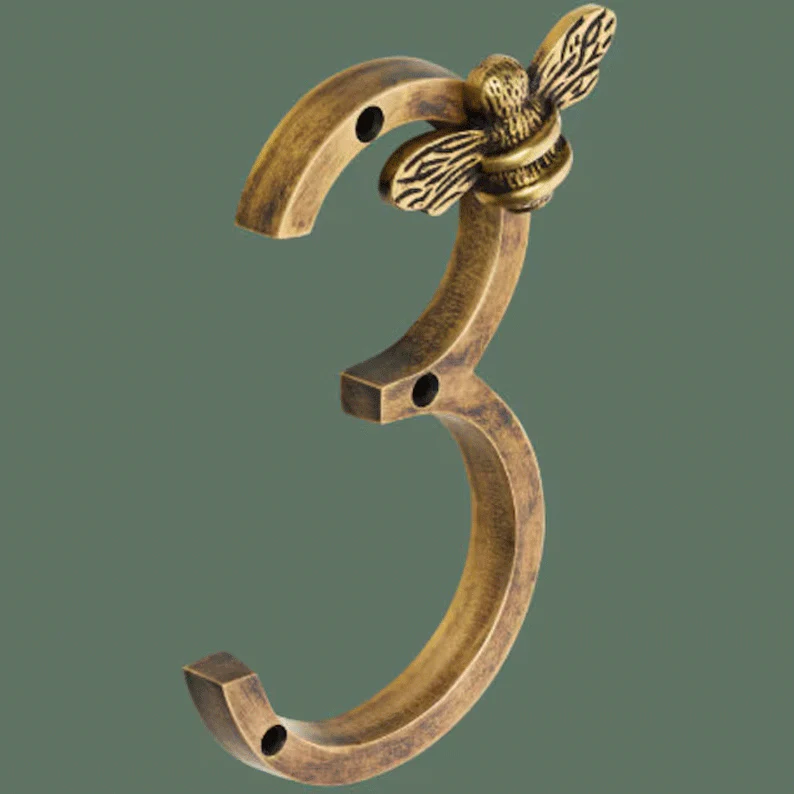 Bee House Number Sign - Image 3
