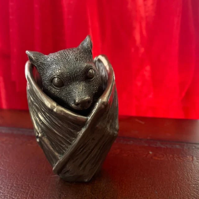 🦇💍Handmade🎁Bronze bat trinket cup, Gothic home decor, bat jewelry box - Image 5