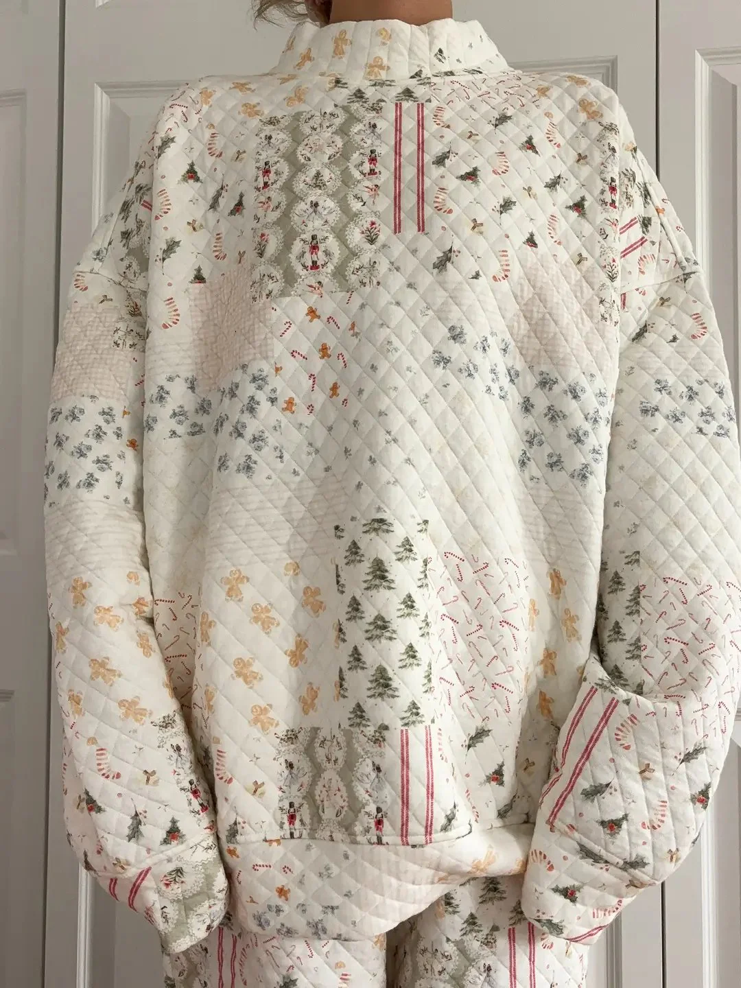 🎅Christmas Bestseller! ❄️🧣Christmas Holiday Quilted Mockneck Sweatshirt Set(✨Same as in the video)