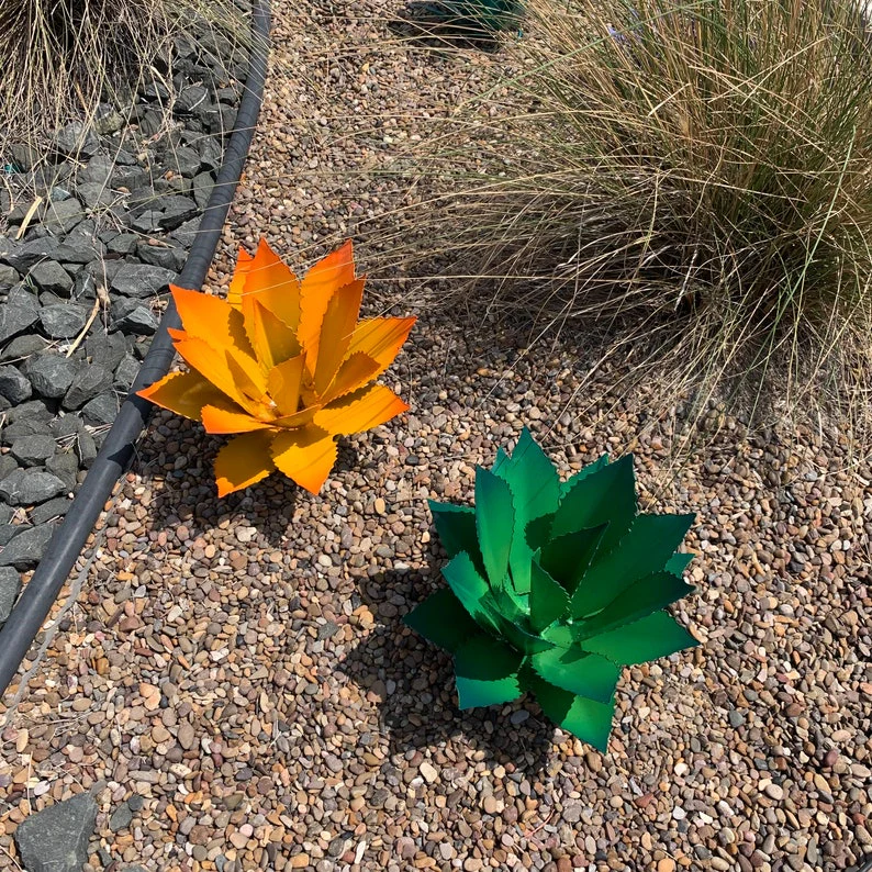 Decorative metal plant agave - Garden Art - Image 4