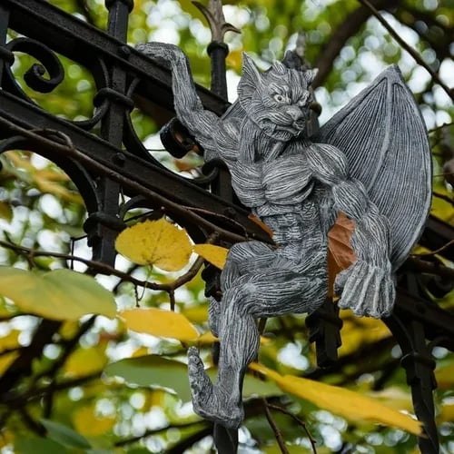 🔥 Dragon Winged Gargoyle Fence Hanger - Image 2