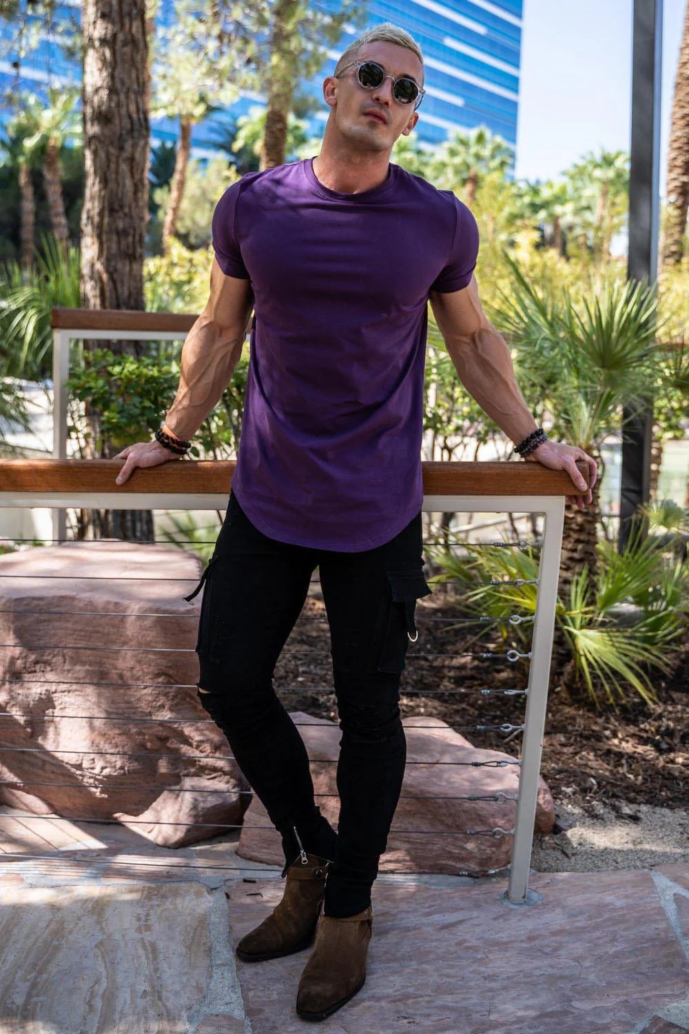 ESSENTIAL DROP-CUT T-SHIRT - Image 10