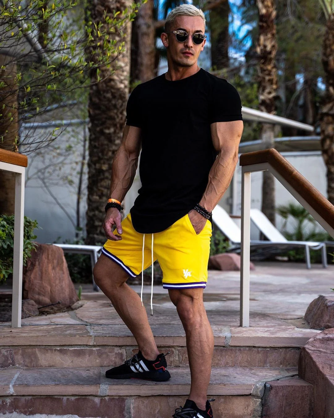 ESSENTIAL DROP-CUT T-SHIRT - Image 12