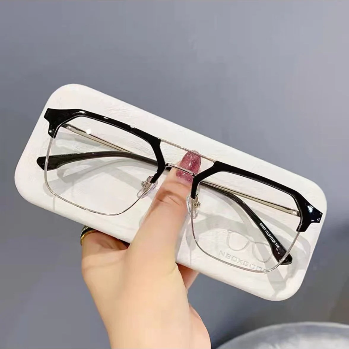 Aviator Matte Black Eyeglasses - Image 10