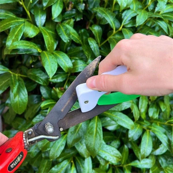 Portable Garden Tungsten Knife Sharpener - Image 5