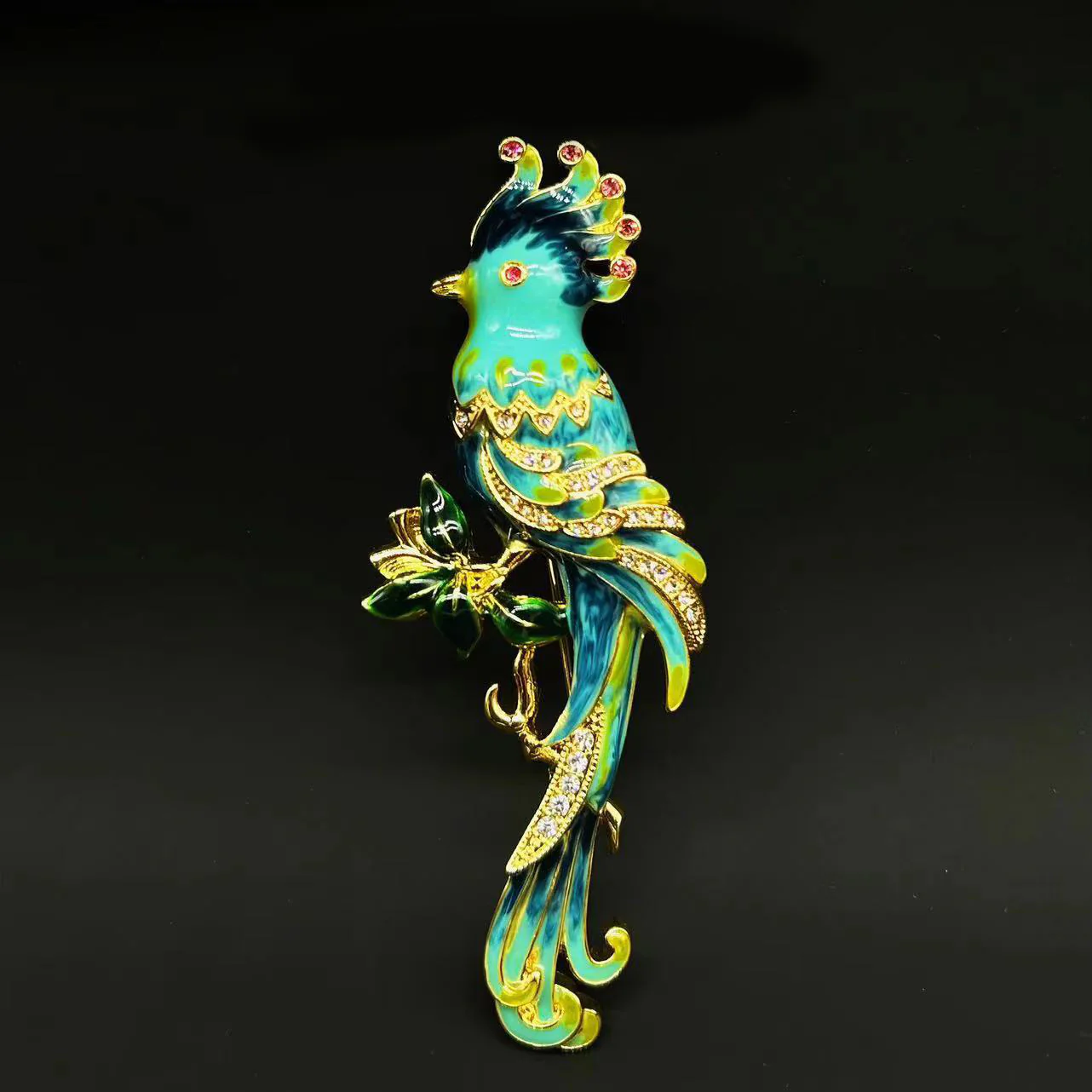 Gold-plated enamel parrot brooch - Image 4
