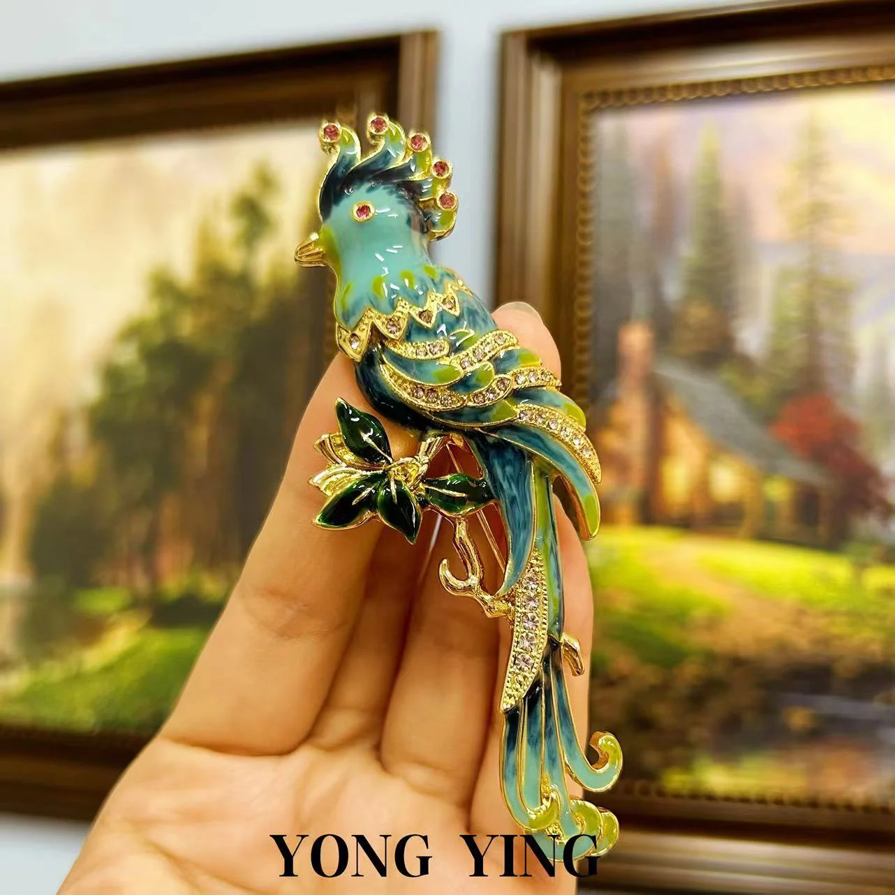 Gold-plated enamel parrot brooch - Image 6