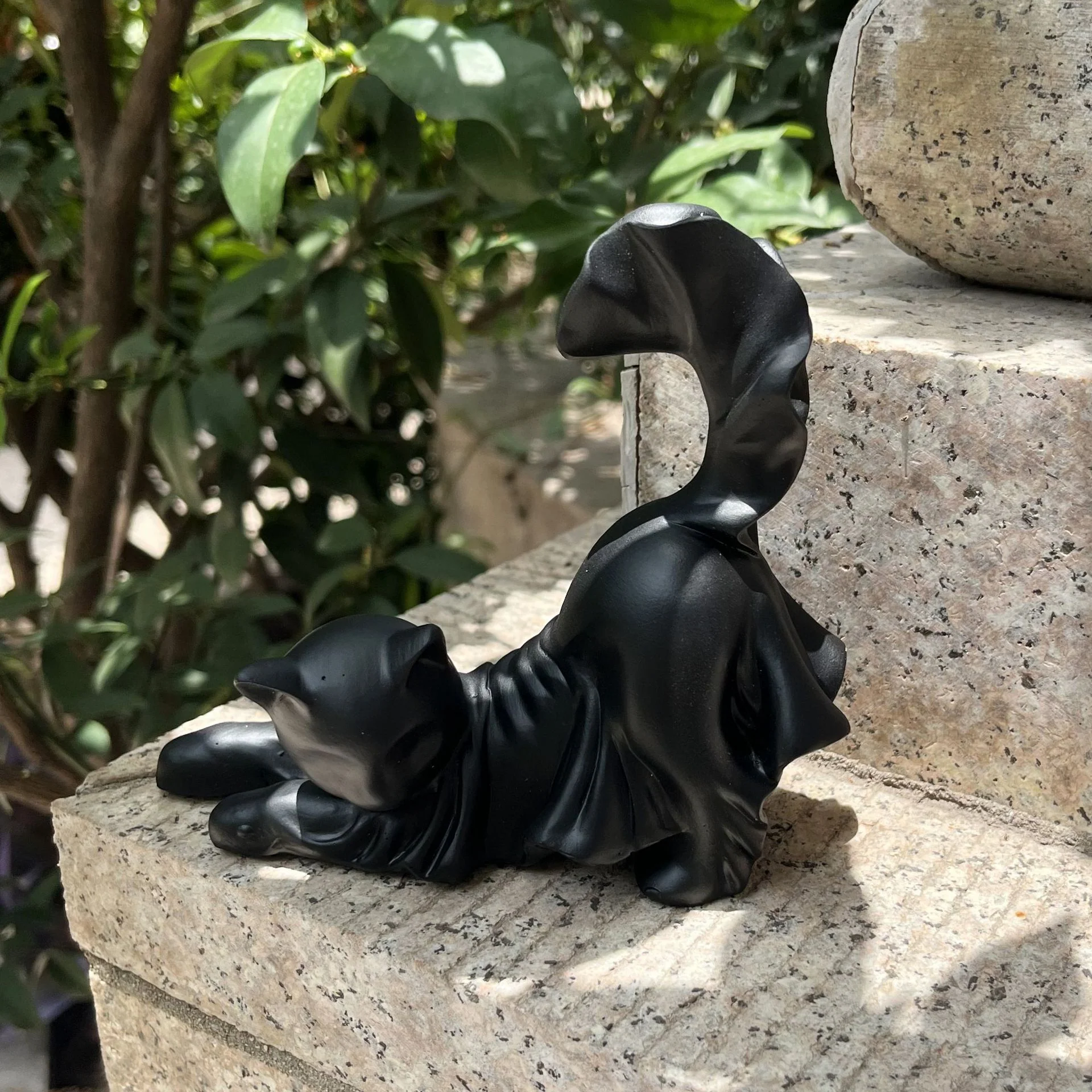 Halloween spooky black cat statue - Image 7