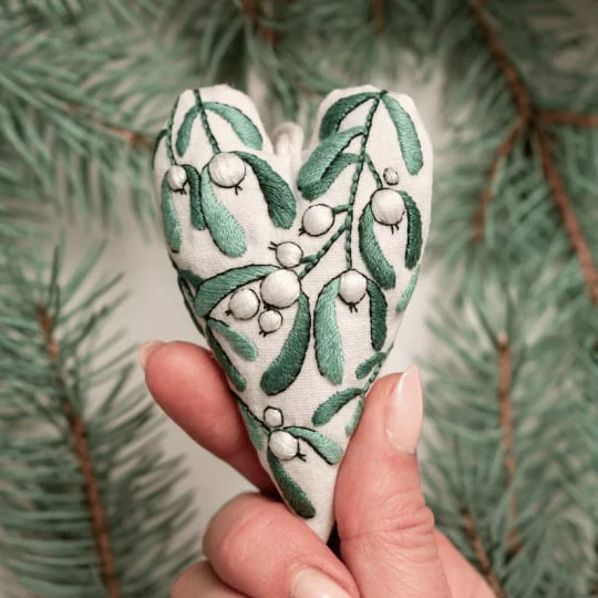 💖DIY Heart Shaped Hand Embroidered Christmas Ornament/Ornament Kit - Image 11