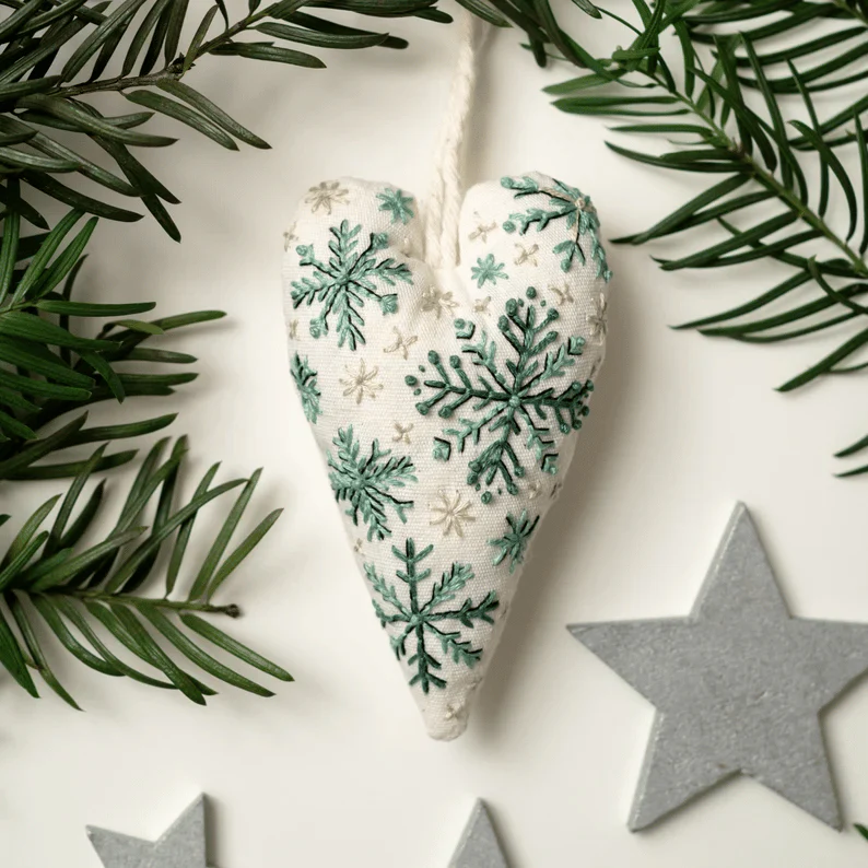 💖DIY Heart Shaped Hand Embroidered Christmas Ornament/Ornament Kit - Image 3