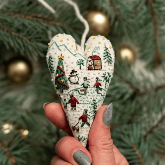 💖DIY Heart Shaped Hand Embroidered Christmas Ornament/Ornament Kit - Image 7