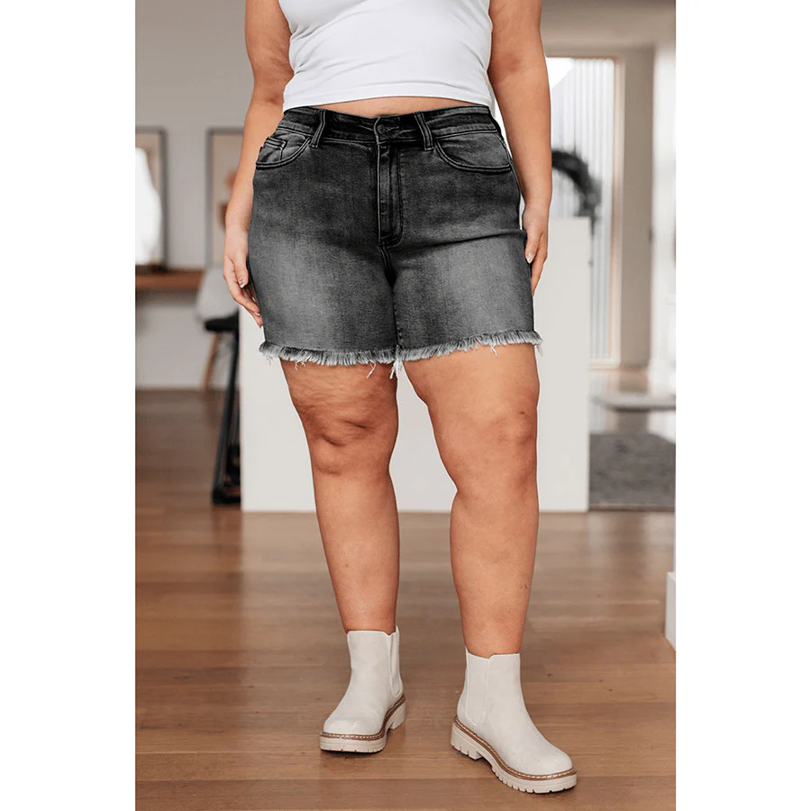 High Rise Frayed Hem Cut Off Dad Shorts - Image 12