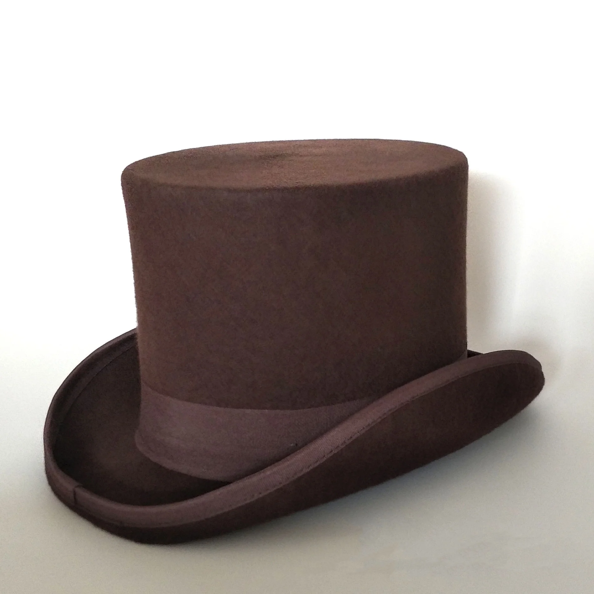 Elegant High Topper Hat - Classic Style for Timeless Sophistication - Image 11