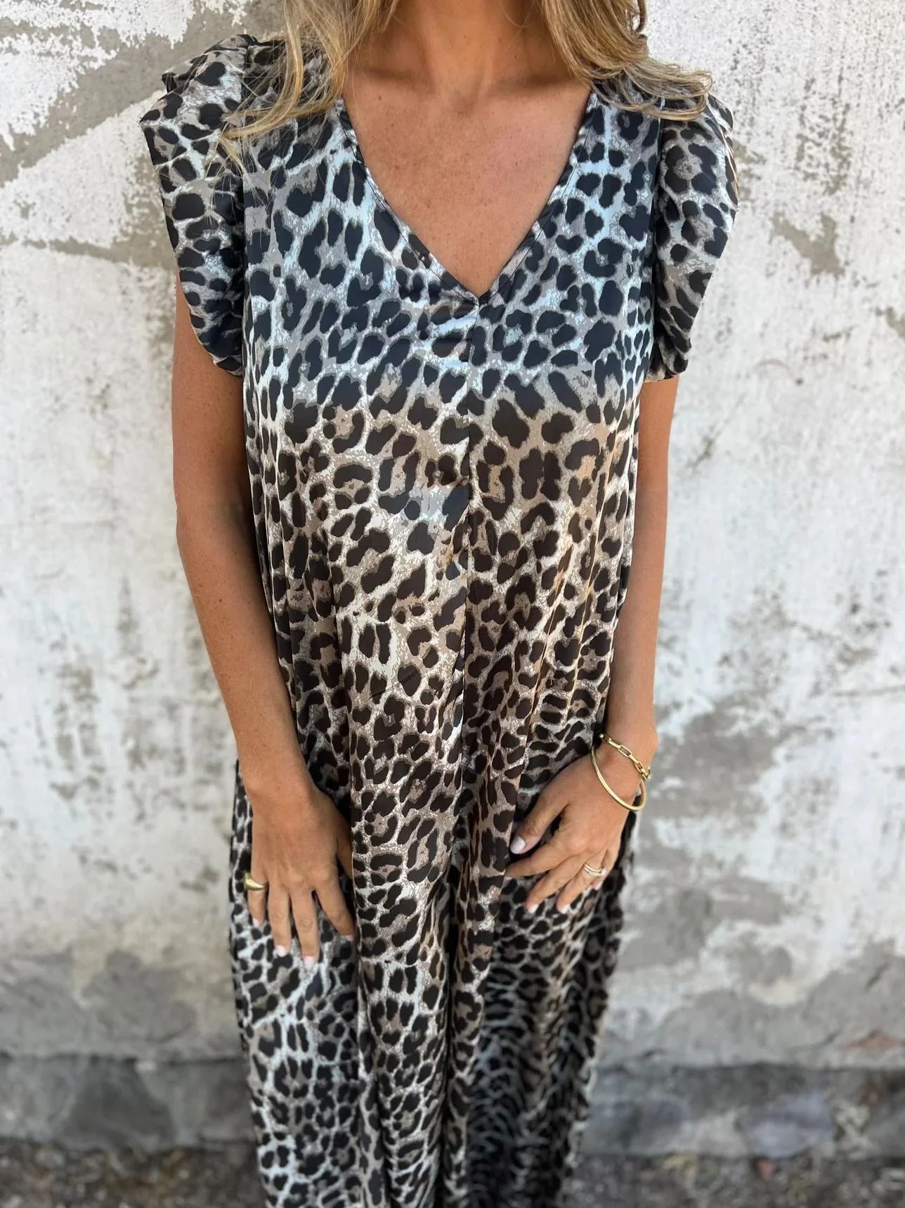 Leopard Print V-Neck Jumpsuit With Front Pockets - Image 11