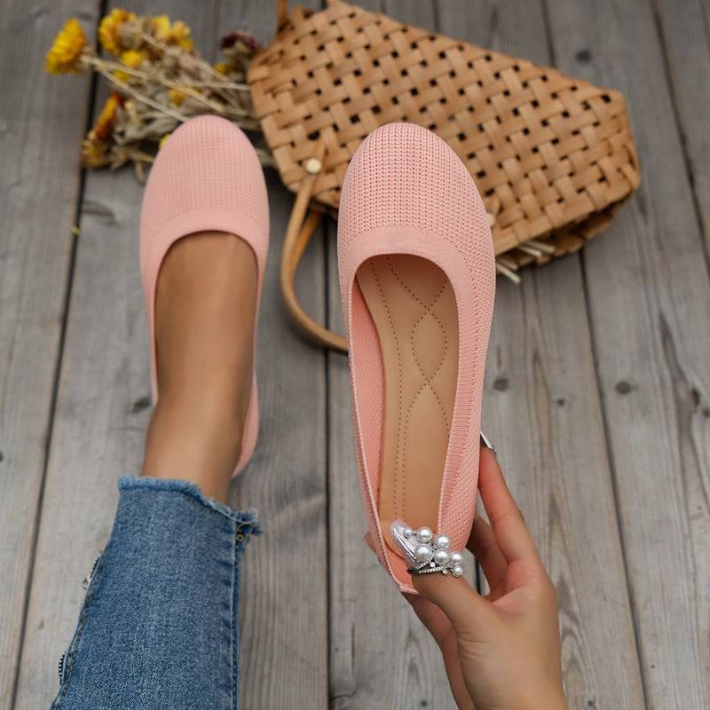 š Lightweight Square-Toe V-Cut Flats - Image 4