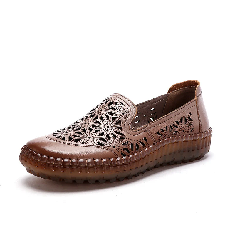 2023 new comfortable soft bottom breathable non-slip engraved retro ladies leather shoes - Image 3