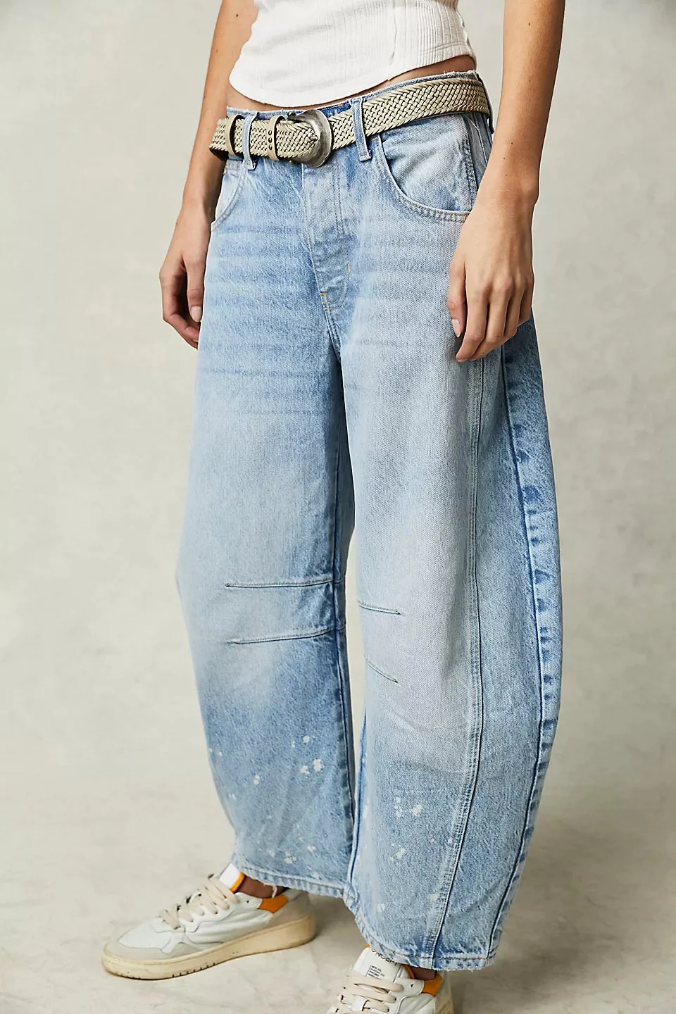 Casual and trendy mid-rise tube jeans - Buy two and get free shipping! - Image 4