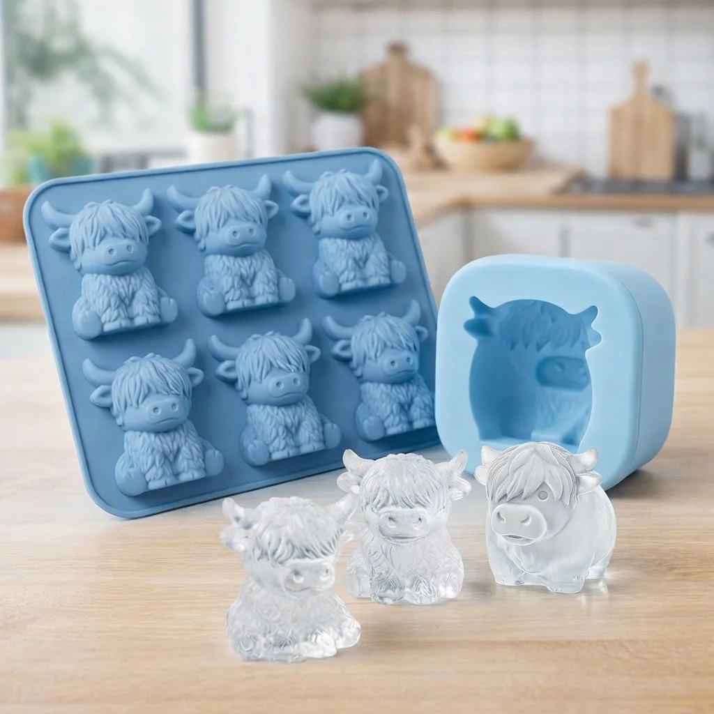🐮 Mini Highland Cow Ice Cube & Dessert Mold 🧊🍪 Cute 3D Ice for Drinks, Parties & Gifts🎁 - Image 3