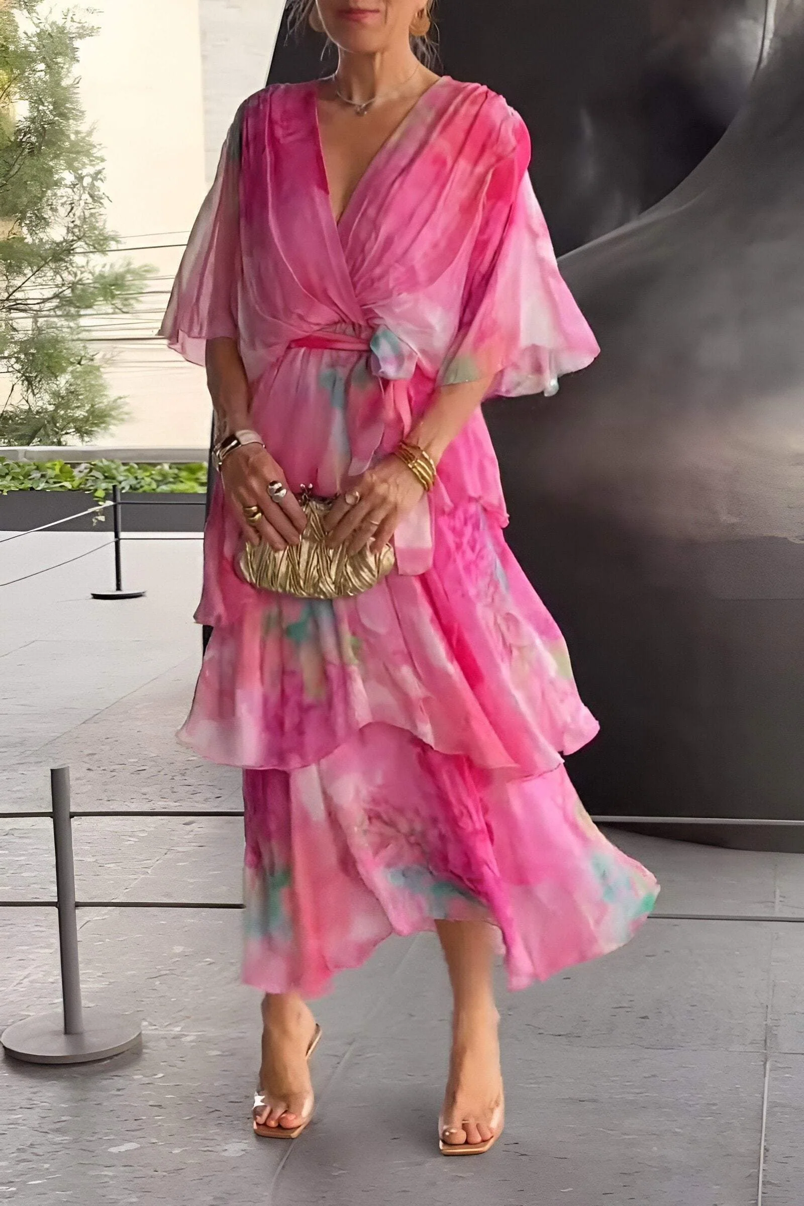 ELEGANT CHIFFON DRESS! - Image 4