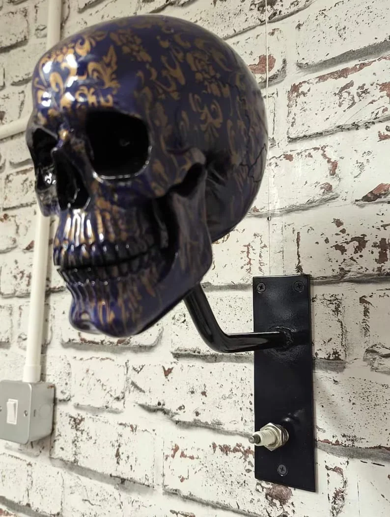 🏴‍☠️Skull holder for motorcycle helmet and jacket🎁 2025 New Models！ - Image 16