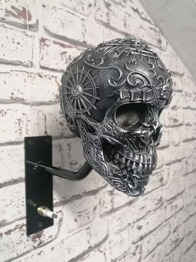 🏴‍☠️Skull holder for motorcycle helmet and jacket🎁 2025 New Models！ - Image 2