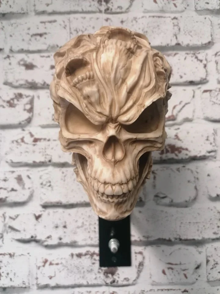 🏴‍☠️Skull holder for motorcycle helmet and jacket🎁 2025 New Models！ - Image 29