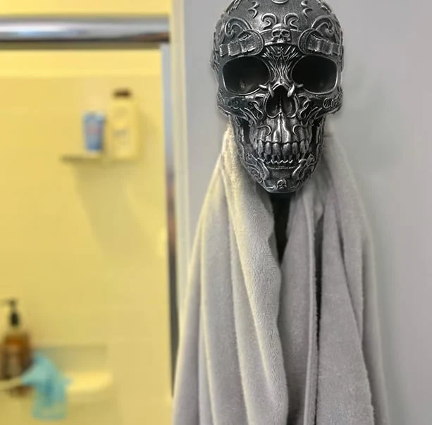 🏴‍☠️Skull holder for motorcycle helmet and jacket🎁 2025 New Models！ - Image 4