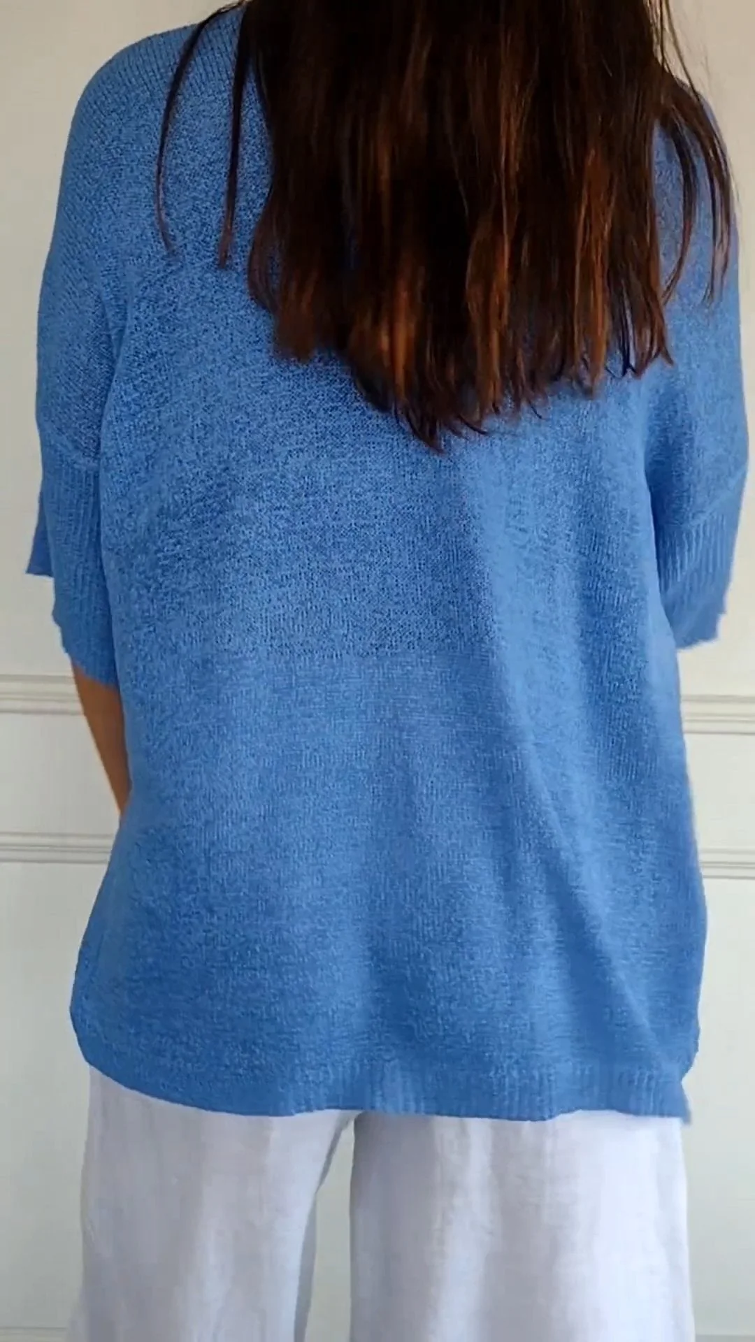 Solid Color Knitted V-neck Top - Image 11