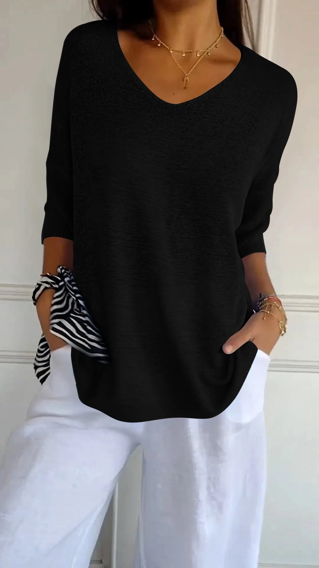 Solid Color Knitted V-neck Top - Image 18