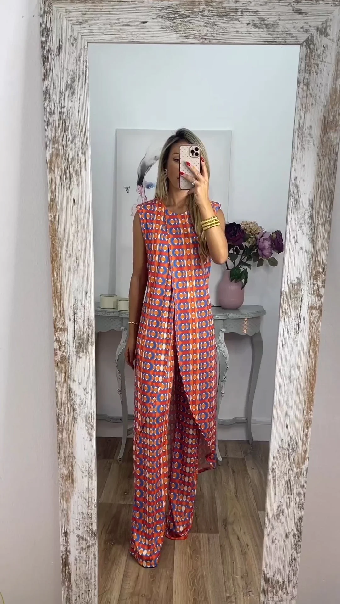 New Arrival Abstract Printed Comfy Suit For Women - Image 12
