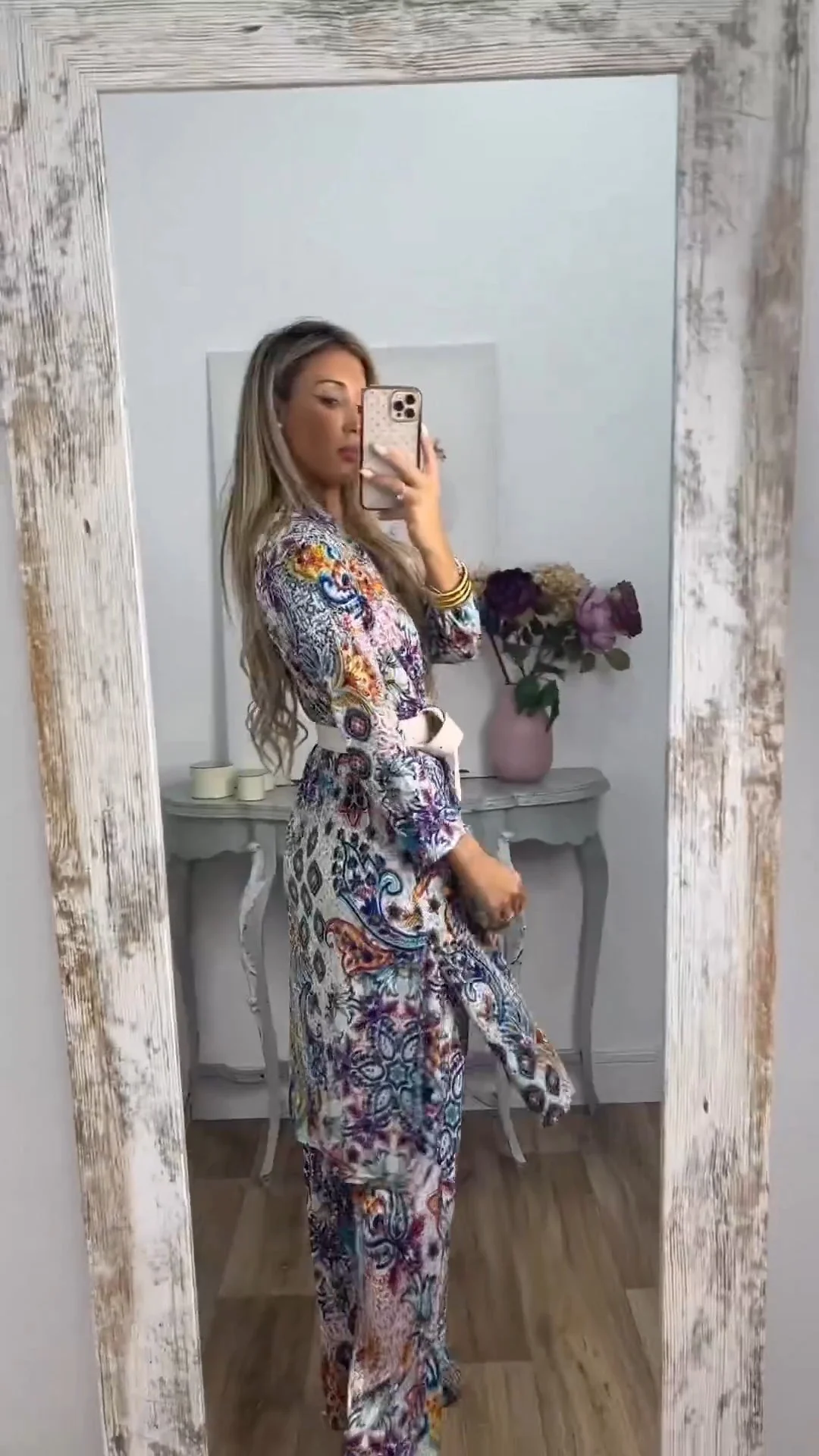 New Arrival Abstract Printed Comfy Suit For Women - Image 24