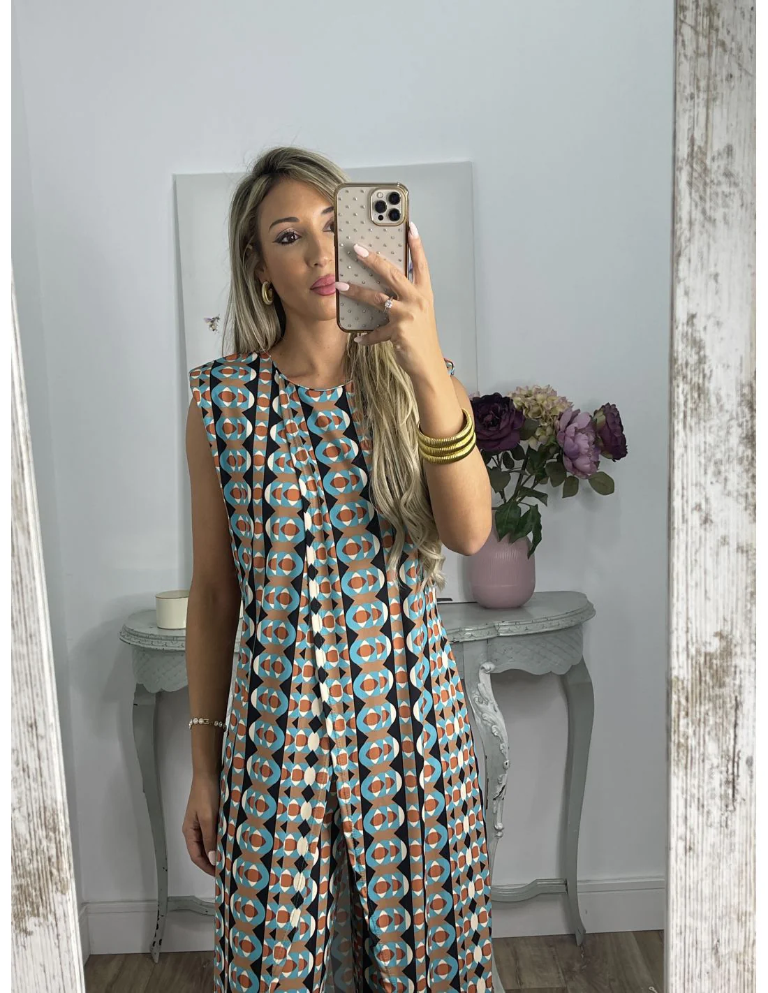 New Arrival Abstract Printed Comfy Suit For Women - Image 3