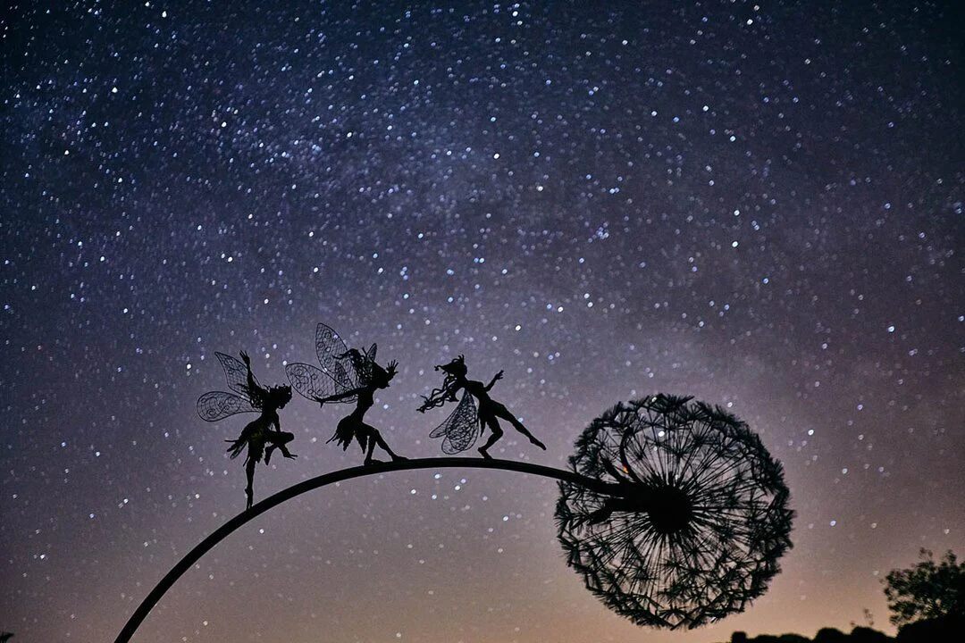 Perfect Wonderland Garden Decoration -The Naughty Spirits Are Dancing - Image 6