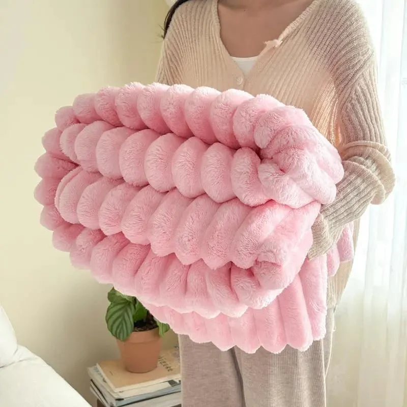 [🔥Final 24-hour Preferential Deal🔥]2024 HOT SALE🎄Popular thickened rabbit plush nap blanket, flannel milk velvet cover blanket - Image 10