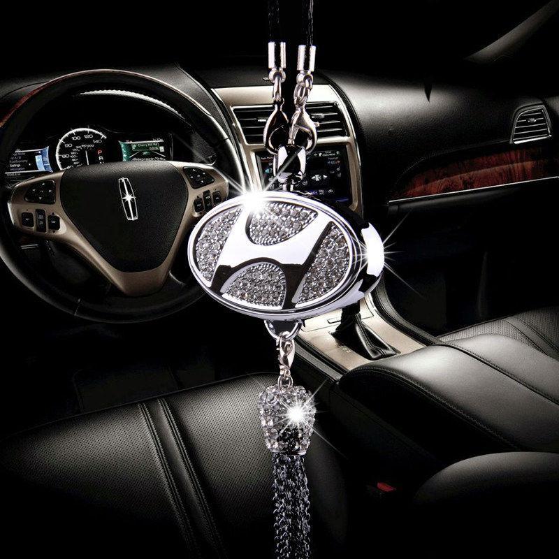 Rearview Mirror Diamond Perfume Pendant - Image 16