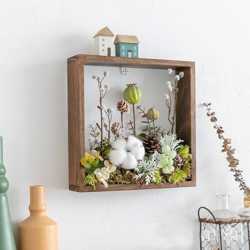 French Moss Wall Hanging Plant Decoration - Image 3