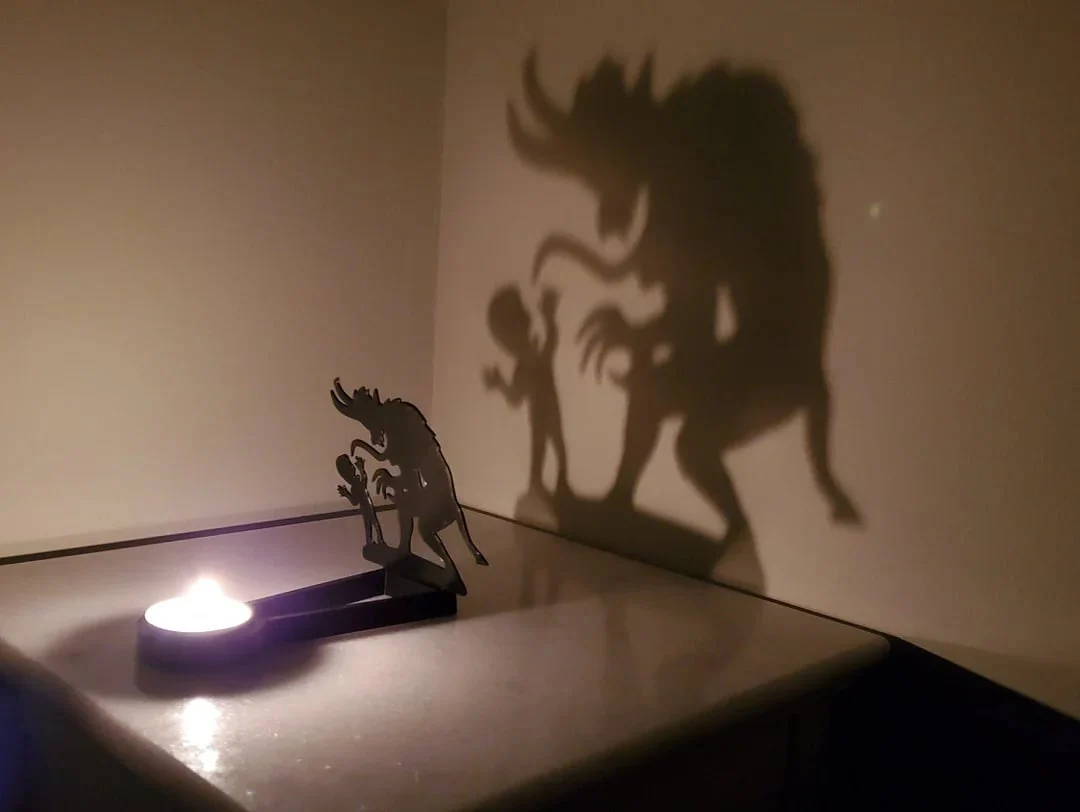Funny Candle Holder Tabletop Decoration - Image 4
