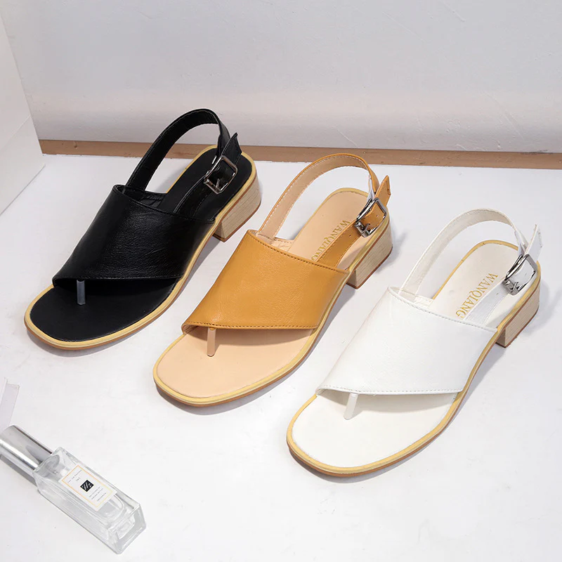 (flash sale)2022 Spring and summer leather casual shoes and new belt buckle solid color plus size women's sandals - Image 9