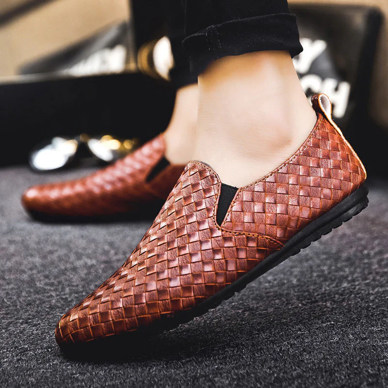 Stylish Men's Slip-on Casual Soft Soled Shoes - Image 4