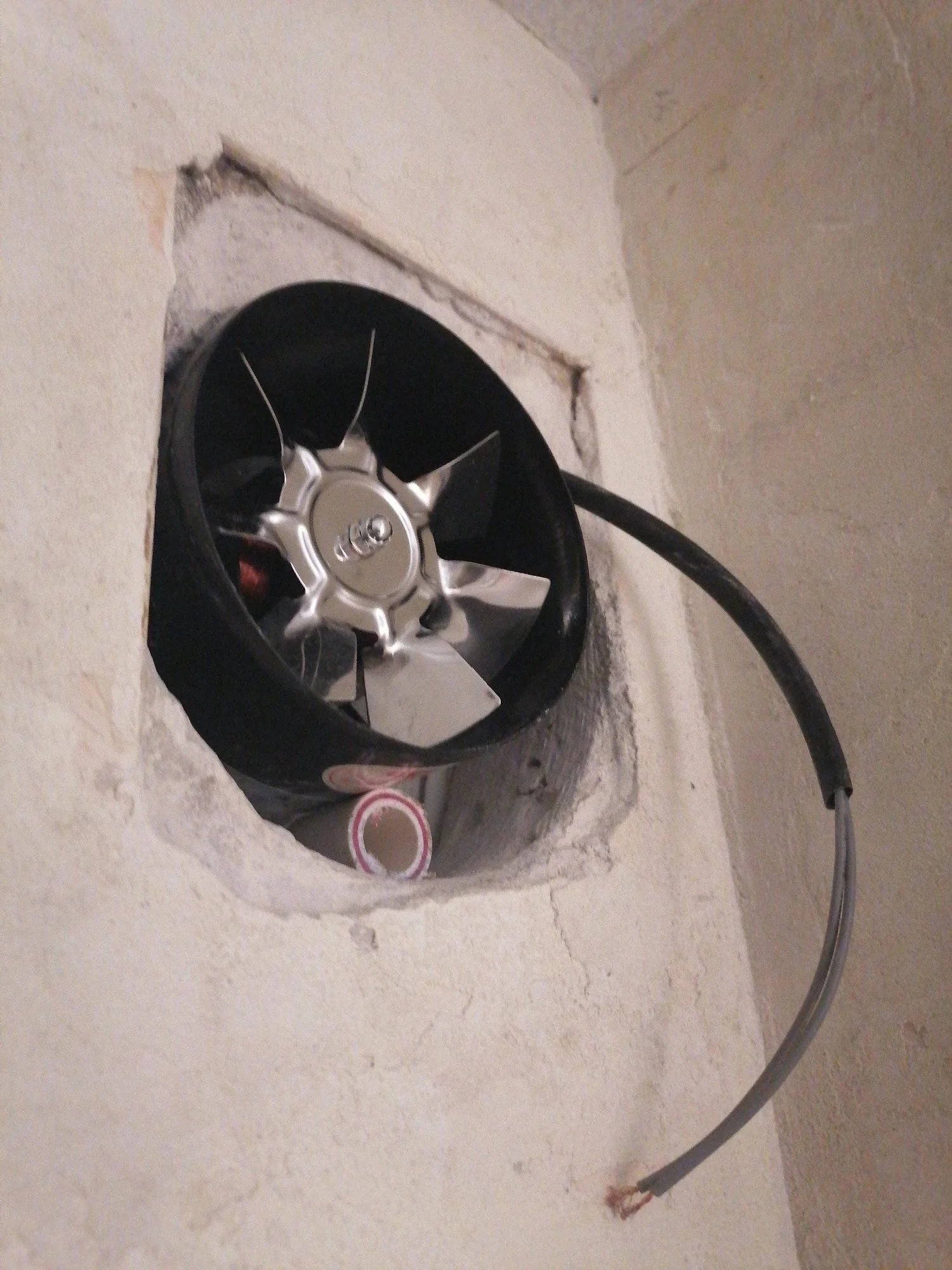 🔥Super SuctionMultifunctional Powerful Mute Exhaust Fan - Image 4
