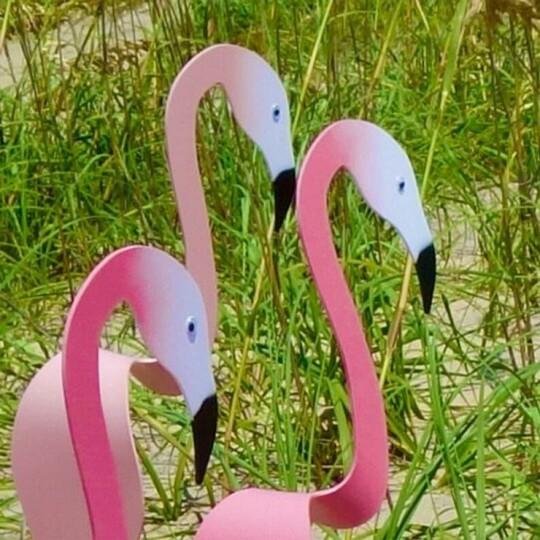 🦩 Swirl Bird 🦩 A whimsical and dynamic bird that spins with the slight garden breeze - Image 5