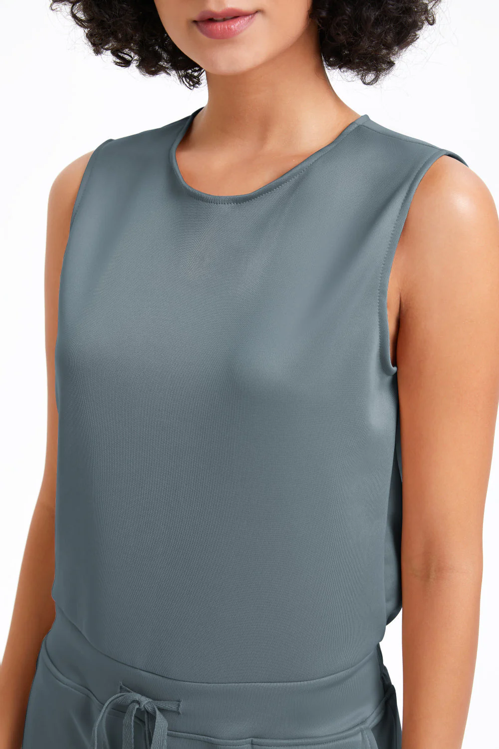 Slim casual women's sleeveless solid color v-neck trousers jumpsuit - Buy two and get free shipping! - Image 3