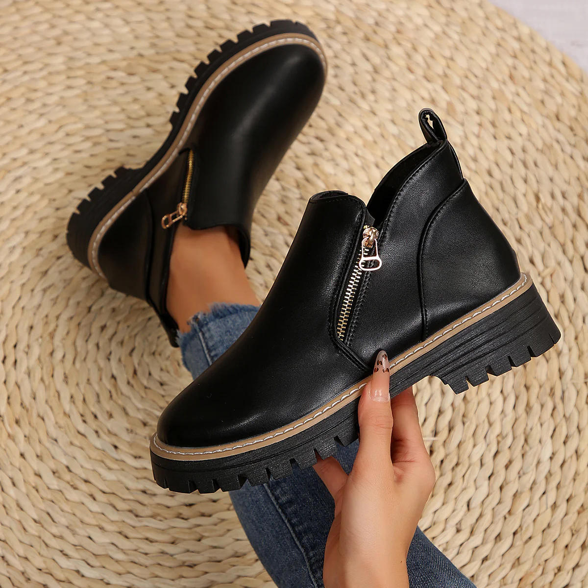Women's Fashion Solid Color Ankle Boots - Image 10